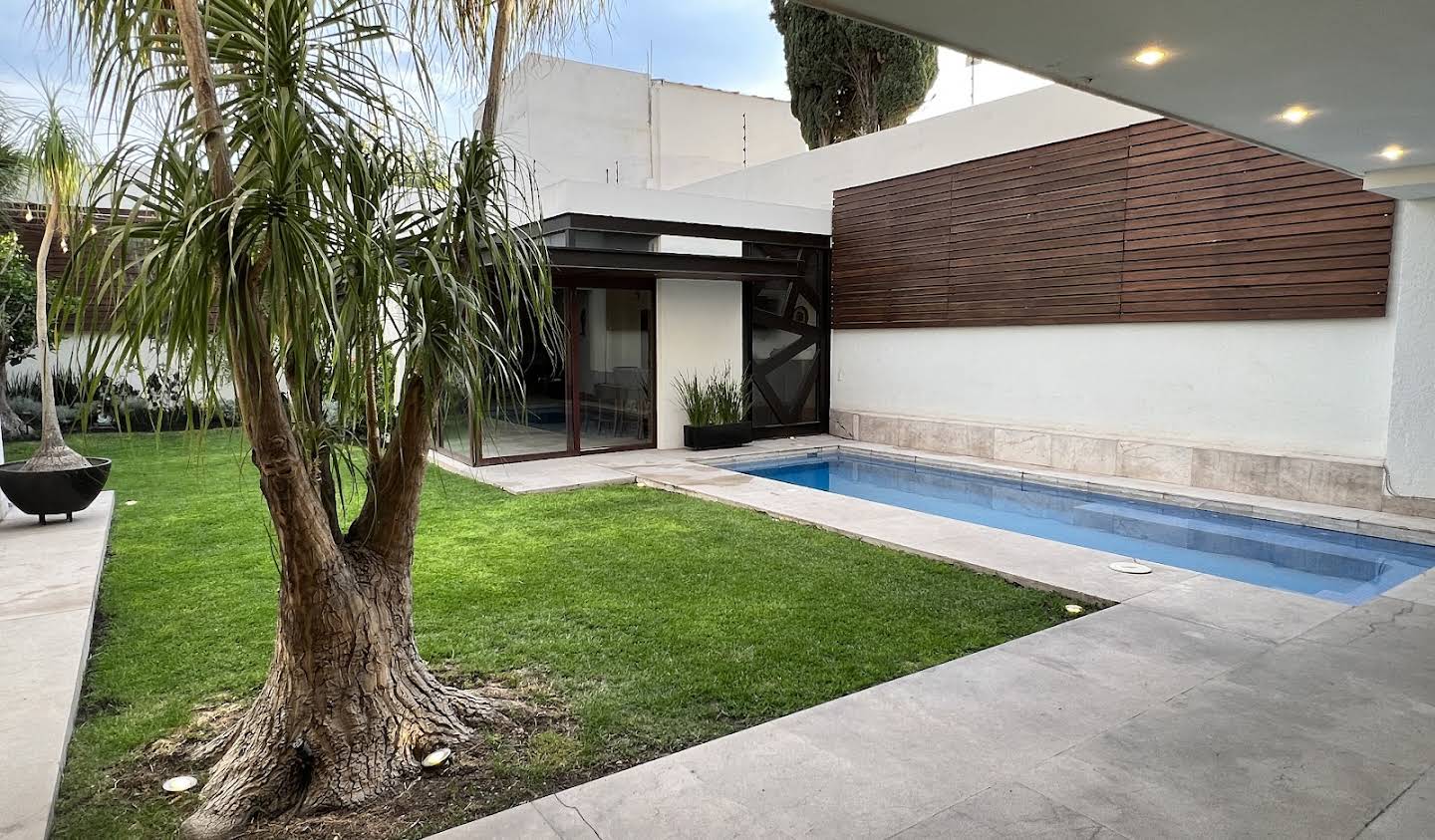 House with pool and terrace Santiago de Querétaro