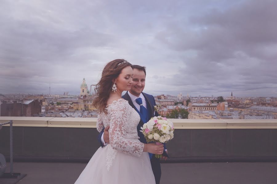 Fotografo di matrimoni Mariya Pirogova (pirog87). Foto del 5 novembre 2017