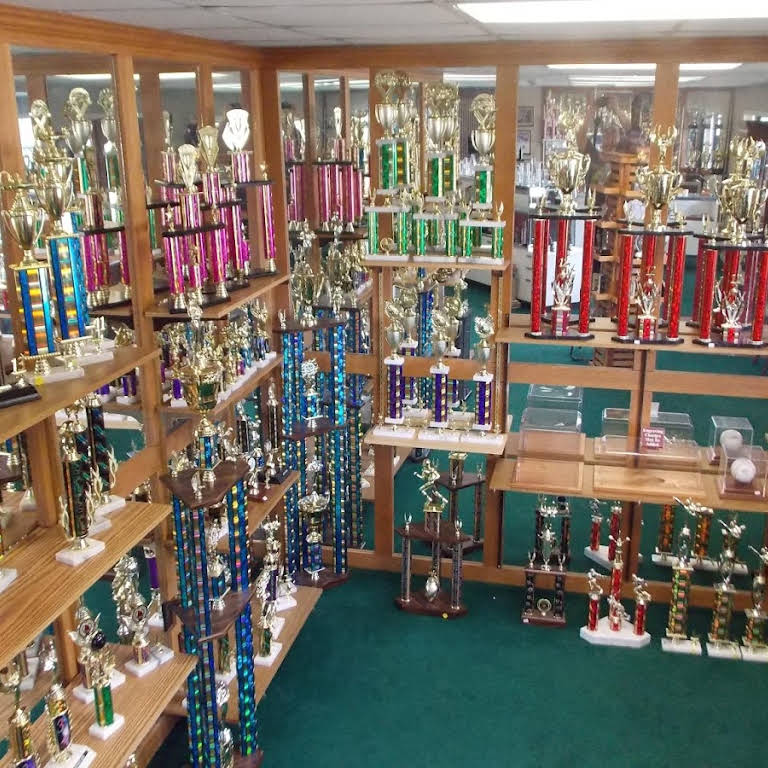 Jackson's Trophies & Awards - Trophies, Awards and Engraving.