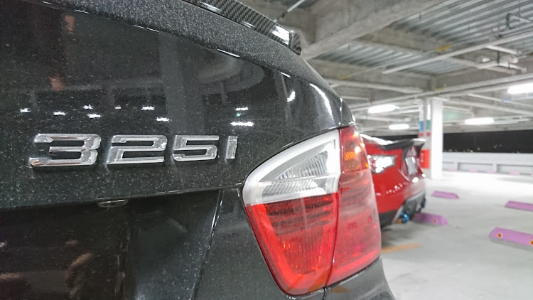 クレスタの86・m3・立体駐車場・3ショット・ドライブに関するカスタム事例の投稿画像2枚目