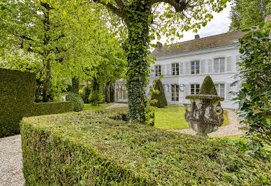 House with pool and terrace 3