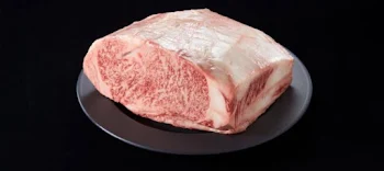 「弁当箱の肉は…」のメインビジュアル