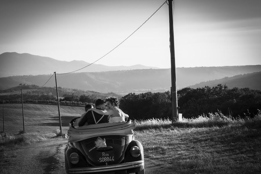 Fotografo di matrimoni Gabriele Renzi (gabrielerenzi). Foto del 17 luglio 2022