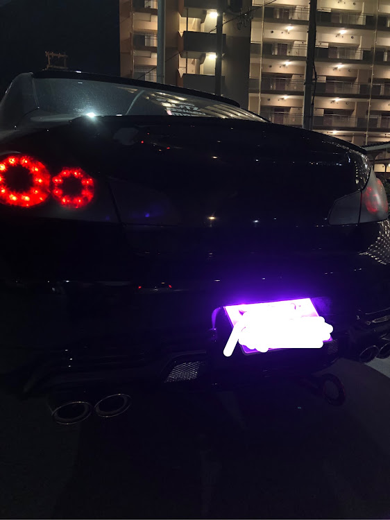 スカイラインのDIY・V36・スカイライン・グリルに関するカスタム事例の投稿画像2枚目
