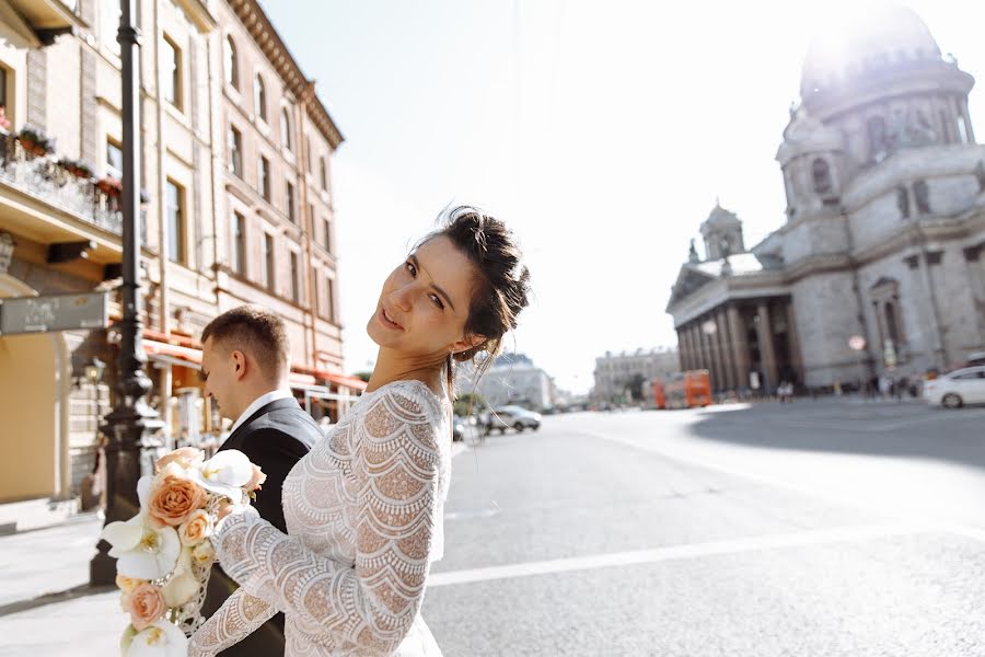 Jurufoto perkahwinan Nina Zverkova (ninazverkova). Foto pada 26 Julai 2019