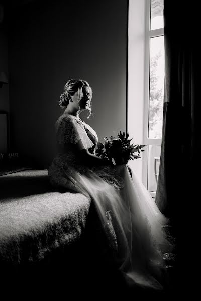Fotógrafo de casamento Kseniya Kolomiec (ksenija). Foto de 2 de fevereiro 2020