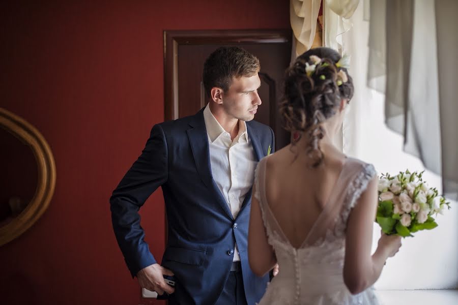 Hochzeitsfotograf Yuliya Avdeeva (avdeevaula). Foto vom 16. November 2015