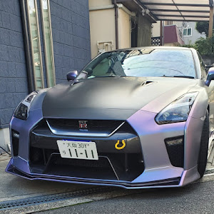 NISSAN GT-R R35