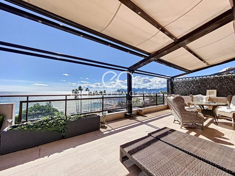 Vente appartement 5 pièces 202.45 m² à Cannes (06400), 13 830 000 €