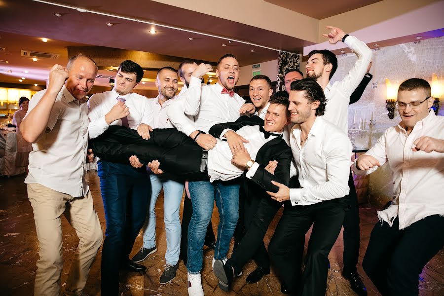 Fotografo di matrimoni Andrey Tkachuk (vippolzovatel). Foto del 14 febbraio 2020