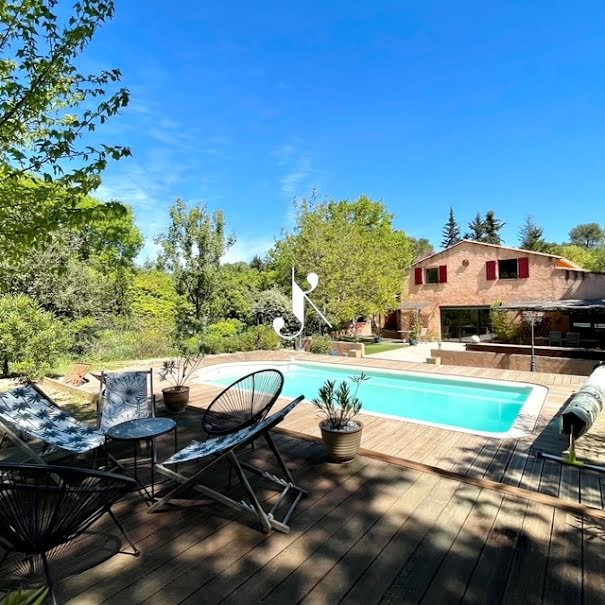 Vente maison 7 pièces 240 m² à Barjols (83670), 585 000 €