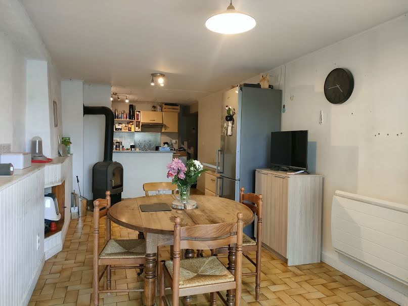 Vente maison 5 pièces 96 m² à Champdor (01110), 127 000 €