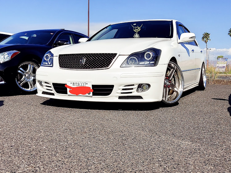 C-HRのCｰHR好きと繋がりたい・オフ会・RCオデッセイ・51シーマ・18ゼロクラアスリートに関するカスタム事例の投稿画像4枚目