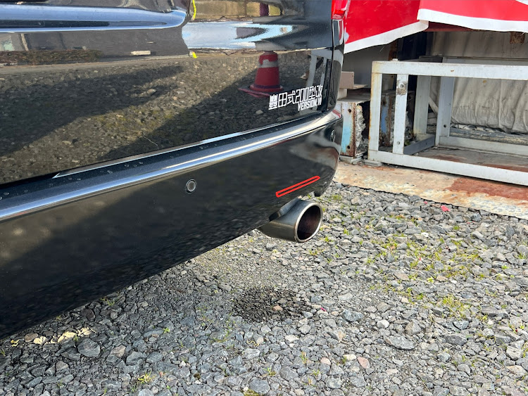 レジアスエースの新年初カスタム・ブレーキとまふりゃー・なぜに、その車？wに関するカスタム事例の投稿画像2枚目