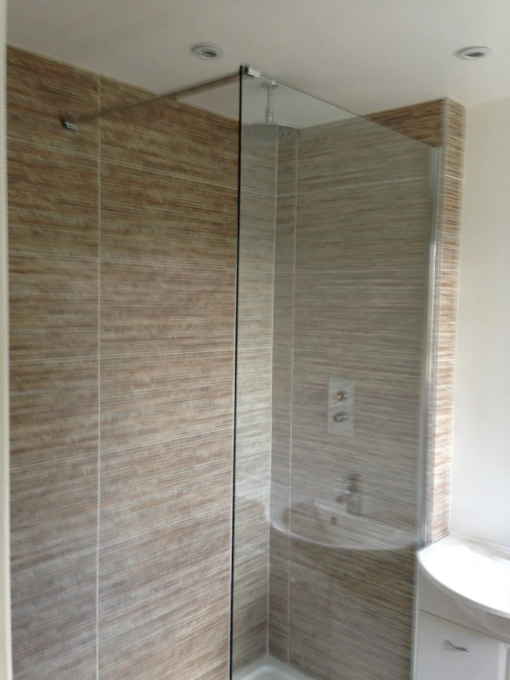 Album cover: Shower room - Epsom