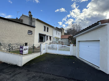 maison à Pérignat-lès-Sarliève (63)