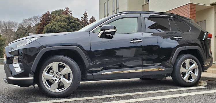 RAV4の洗車した！・シリコンコーティングに関するカスタム事例の投稿画像4枚目