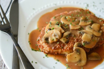 Jägerschnitzel (Pork Cutlets with Mushroom Brown Gravy)