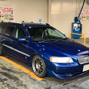 V70 SB5244W