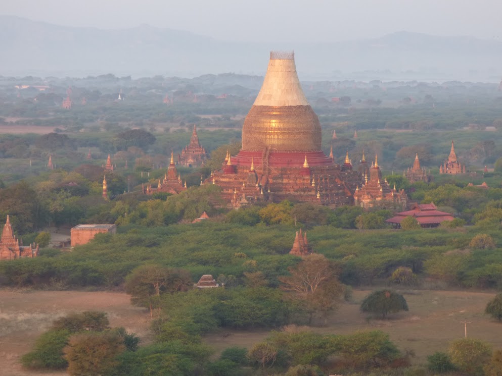 Golden Eagle Ballooning - bagan