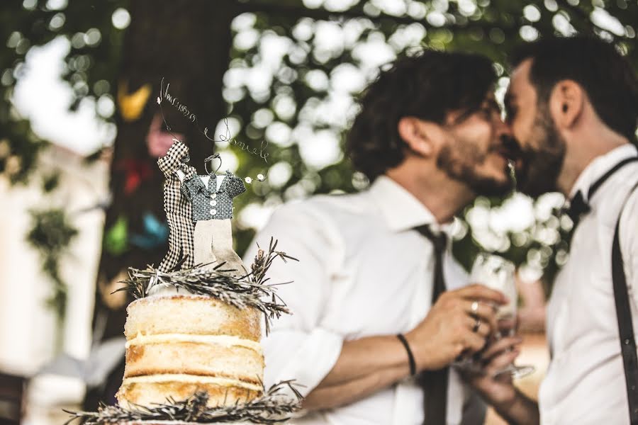 Fotografo di matrimoni Paola Licciardi (paolalicciardi). Foto del 25 luglio 2017