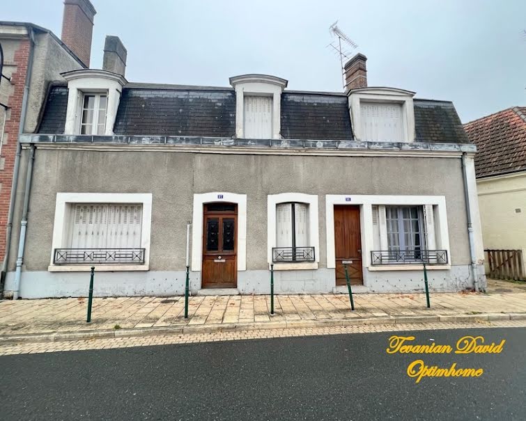 Vente maison 6 pièces 218 m² à Romorantin-Lanthenay (41200), 169 000 €