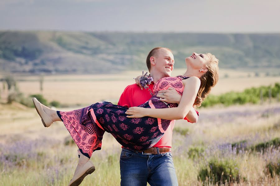 Fotógrafo de casamento Anna Vdovina (vdovina). Foto de 29 de agosto 2016