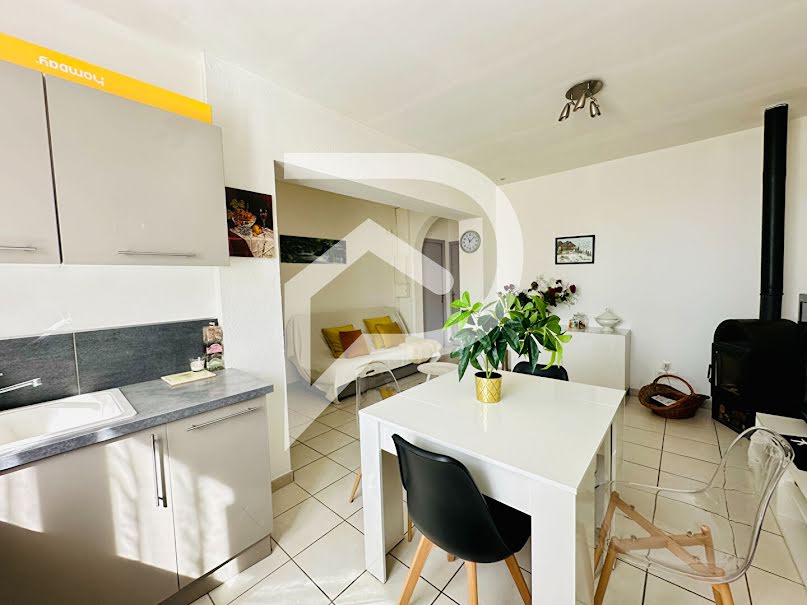 Vente appartement 2 pièces 41.45 m² à La Motte-d'Aigues (84240), 165 000 €