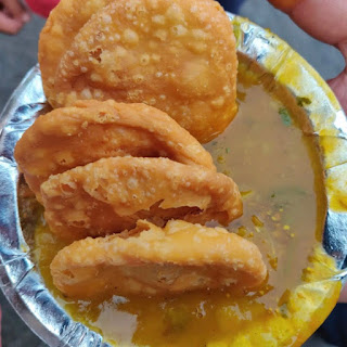 Parveen Dagar at Monu Jain Kachori Wala, Sadar Bazar,  photos