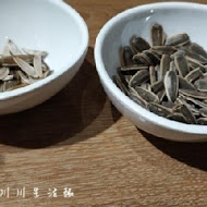 茶自點複合式餐飲(中和旗艦店)