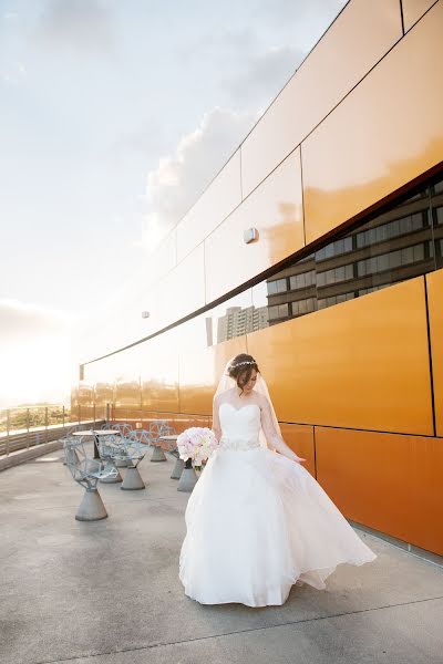 Fotografo di matrimoni Megan Moura (meganmoura). Foto del 30 dicembre 2019