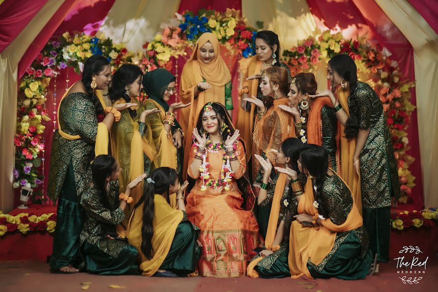 Wedding photographer Mahmudur Rahman Chowdhury (theredwedding). Photo of 17 February 2022