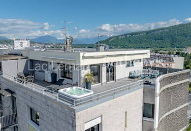 Apartment with terrace 3