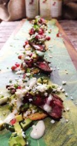 Mini Chipotle-Lime Steak Tostadas with Pomegranate-Avocado Salsa and Poblano Ranch Sauce #SaucyMama was pinched from <a href="http://www.winningdishes.com/mini-chipotle-lime-steak-tostadas-with-pomegranate-avocado-salsa-and-poblano-ranch-sauce/" target="_blank">www.winningdishes.com.</a>