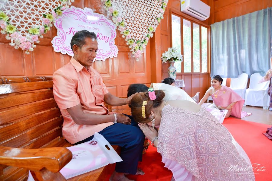 Jurufoto perkahwinan Manit Worawong (manitfoto). Foto pada 7 September 2020
