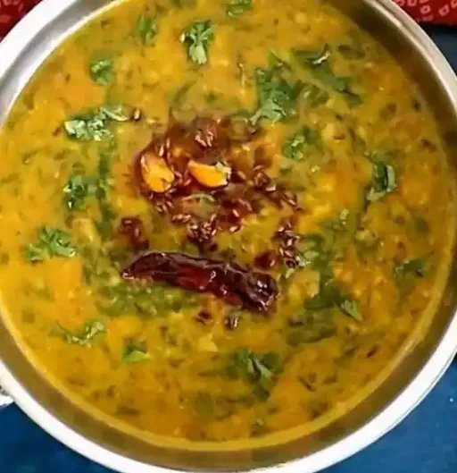 Lassooni Dal Palak