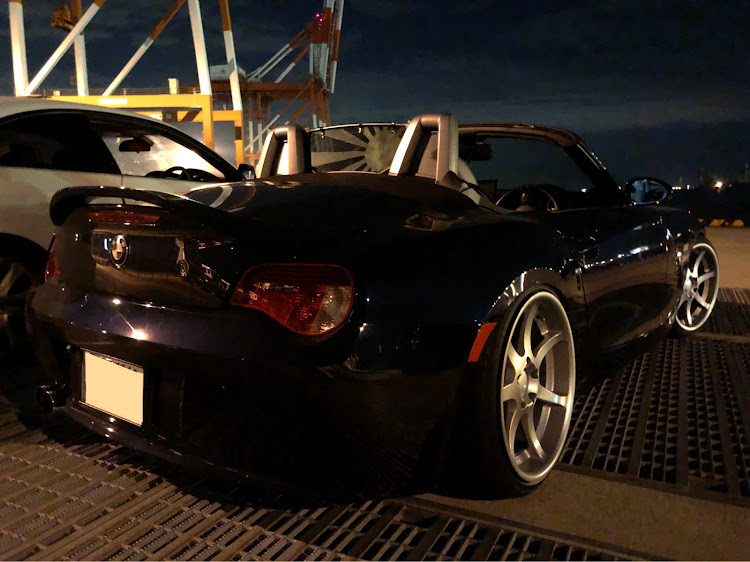 Z4 ロードスターの#ホイール・#ノーマル・車高短・bmw・愛車撮影に関するカスタム事例の投稿画像2枚目