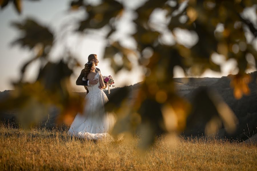 Fotograf ślubny Valeria Gelosini (lalla). Zdjęcie z 14 listopada 2023