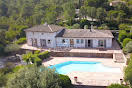 Seaside property with pool (image 3)