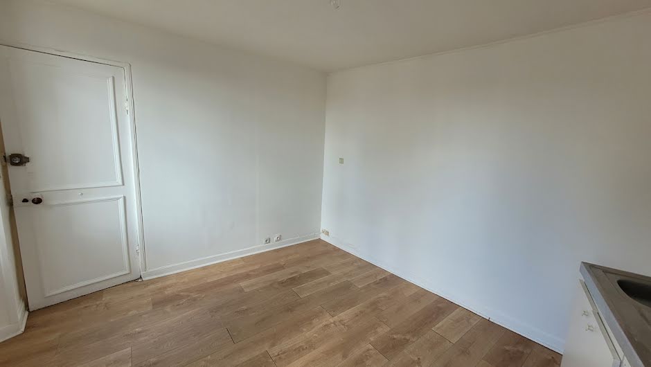 Location  appartement 1 pièce 14.31 m² à Luzarches (95270), 460 €