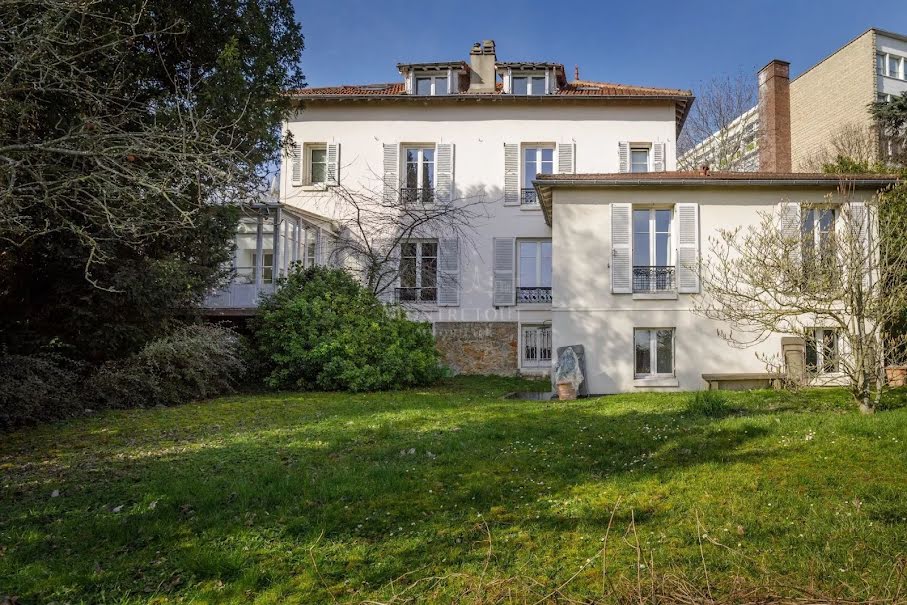 Vente maison 8 pièces 220 m² à Saint-Cloud (92210), 1 997 000 €