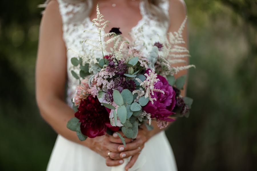 Fotógrafo de bodas Tina Und Maxim (tinaundmaxim). Foto del 2 de julio 2020