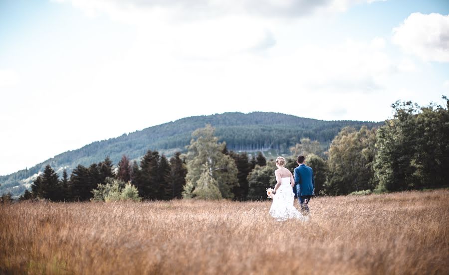 Wedding photographer David Blateyron (klfi202). Photo of 12 July 2020