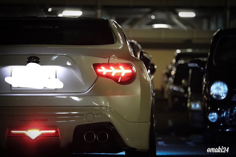 86のテールランプ交換・バーディークラブ・一眼撮影・おケツショットに関するカスタム事例の投稿画像1枚目