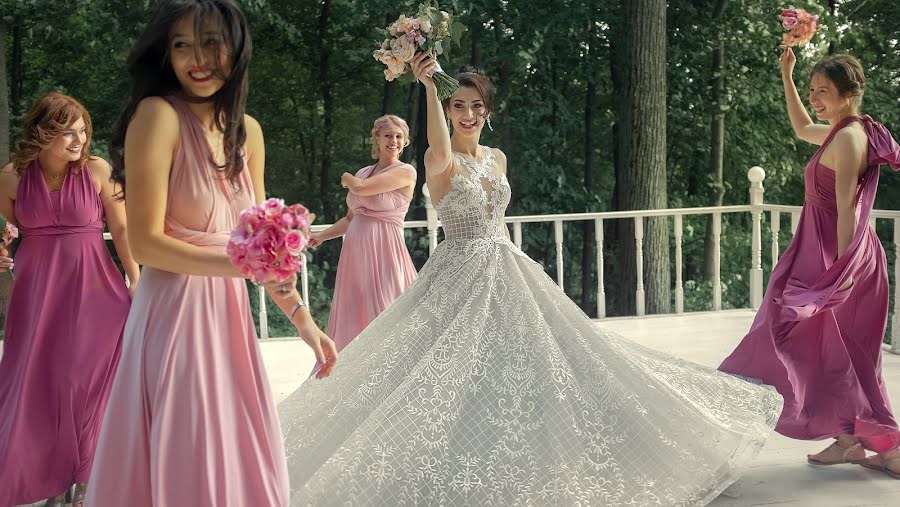 Fotografo di matrimoni Aleksey Galushkin (photoucher). Foto del 26 agosto 2018