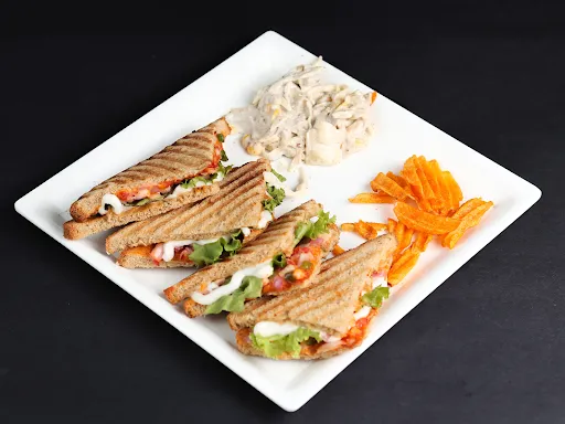 Grilled Chicken Seekh Herbed Sandwich