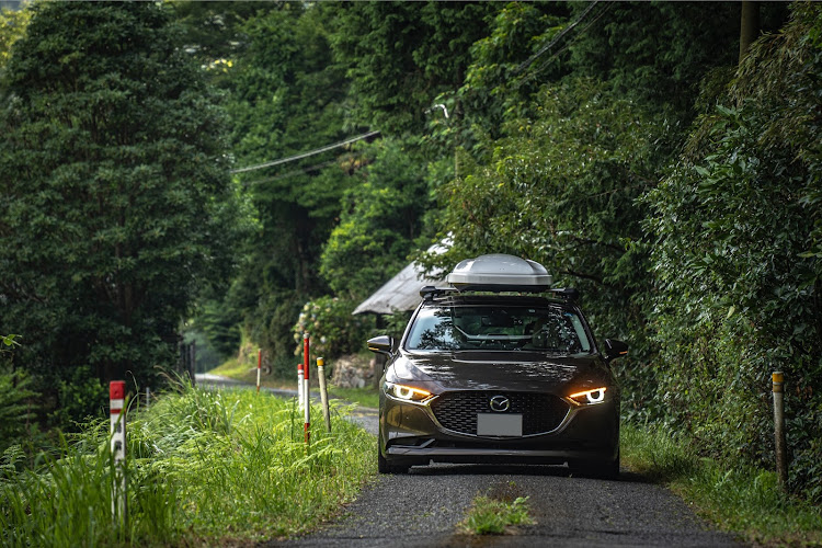 MAZDA3のお盆帰省・険道・山口県道308号線・幅員1.7m・クソコラに関するカスタム事例の投稿画像2枚目
