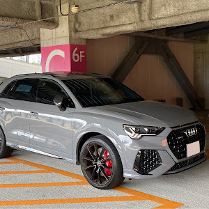 RS Q3