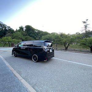 ヴェルファイア AGH30W