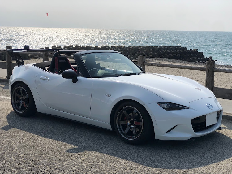 ロードスターのnd5rc・RAYS・TE37・ロードスター ・ロールバー取付に関するカスタム事例の投稿画像2枚目